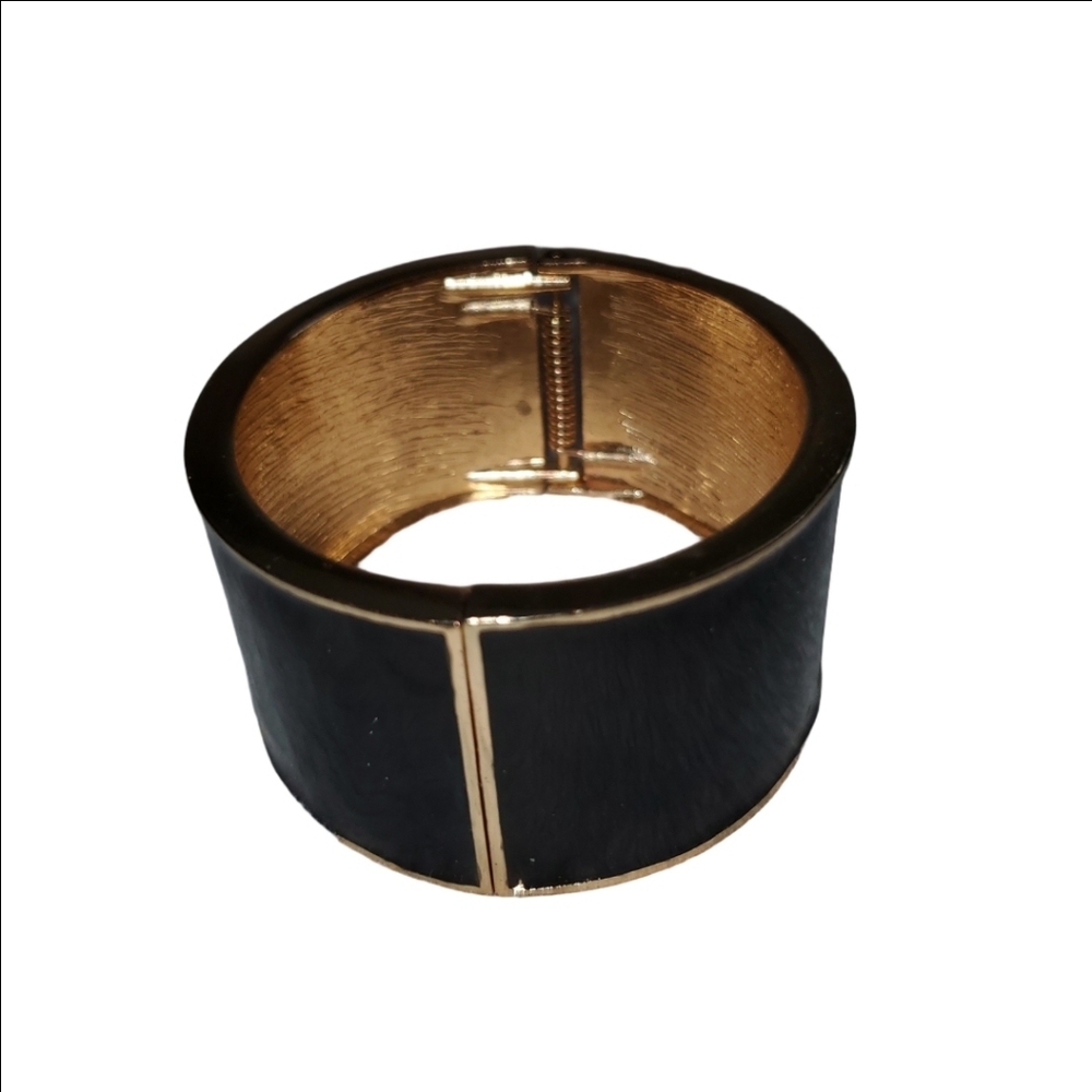 Chunky Black and Gold Tone Cuff Clamper Bracelet